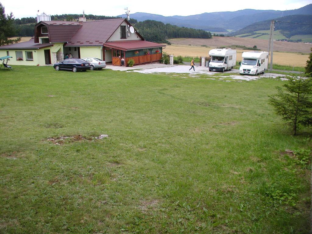 Hotel Penzion Dreveník Spišské Podhradie Esterno foto