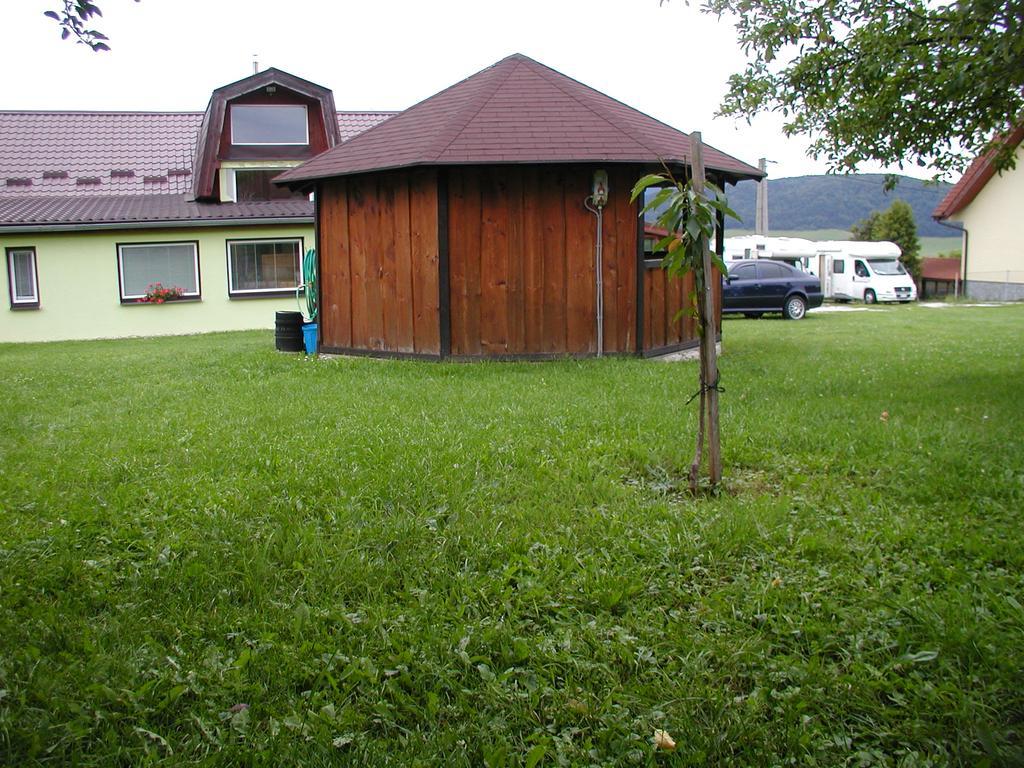 Hotel Penzion Dreveník Spišské Podhradie Esterno foto