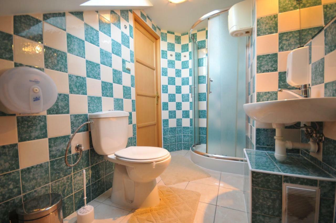 Hotel Penzion Dreveník Spišské Podhradie Esterno foto
